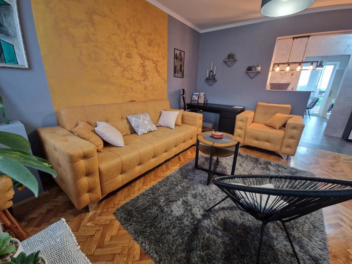 Aparmani Djuric Apartment Subotica Exterior photo